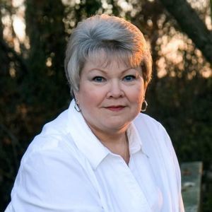 Meet your Posher, Patricia